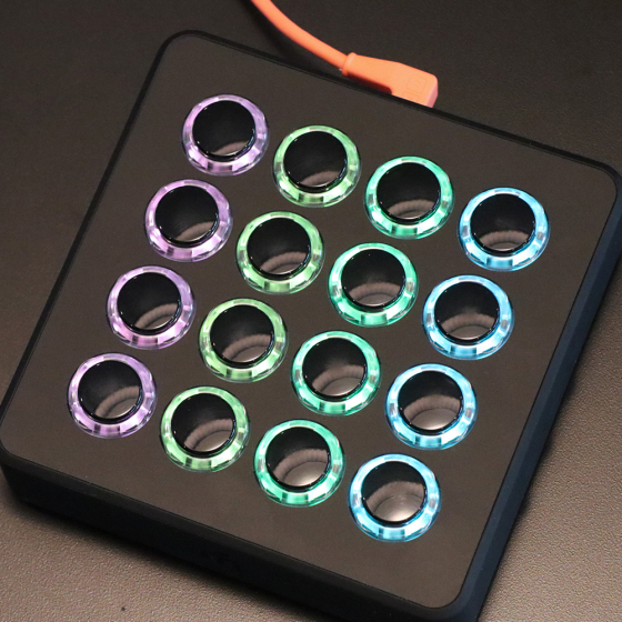 DJ TechTools Midi Fighter Spectra (Black) - Soundium.pl